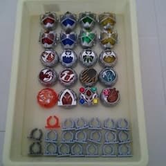 仮面ライダーウィザード　ウィザードリング20個セット　仮面ライダーのサムネイル