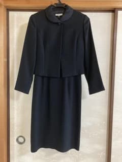 ブラックフォーマル 喪服 スーツのサムネイル
