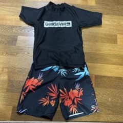 QUIKSILVER ラッシュガード130 ビラボン海パン140のサムネイル