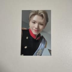 SEVENTEEN ソウルカフェ 軍服 トレカ ウジ - メルカリ