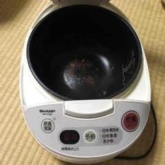 シャープ 炊飯器 5.5合炊き まだまだ使えます。のサムネイル