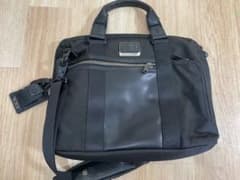 TUMI トゥミ ビジネスバッグのサムネイル