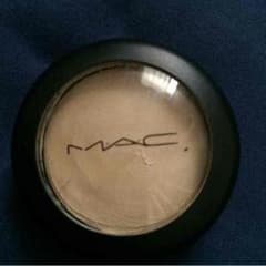 MACクリームアイシャドウのサムネイル