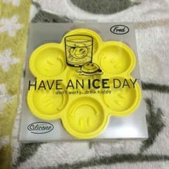 アイストレーのサムネイル