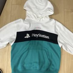 PlayStation フード付きスウェット Mのサムネイル