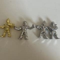 R*O様 4体セットキン肉マン ダイキャスト キンケシ万太郎 キッド ジェイドのサムネイル