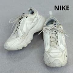 NIKE TC7900 スニーカー ホワイト 24cm 厚底 ナイキ
