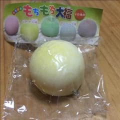 カラフルもちもち大福  スクイーズのサムネイル