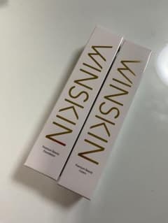 WINSKIN✨プレミアムビューティーファンデーション 20g✨薬用クリーム22のサムネイル