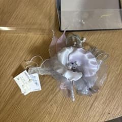 フラワーコサージュ パール調ビーズ装飾のサムネイル