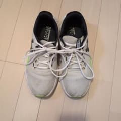 UNDER ARMOUR スニーカー メンズ