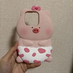 【新品】豚キャラクター iPhoneケース 15 Proのサムネイル