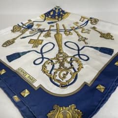 2602-121｜エルメス カレ 90 スカーフ シルク ネイビーブルー 2602-121｜エルメス カレ 90 スカーフ シルク ネイビーブルー - メルカリ