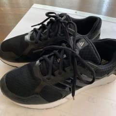 adidas スニーカー 黒 26.0cmのサムネイル