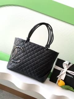 CHANEL カンボンライン ラージトートバッグ ブラック - メルカリ