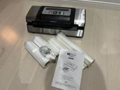 真空パックん PREMIUM ロール4本・付属品あり 動作確認済・中古品のサムネイル