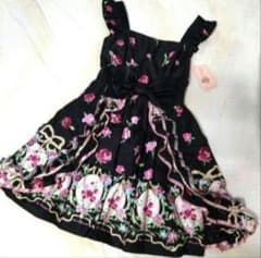 新品☆ジーザスディアマンテ☆ワンピース☆ ブラック☆ピンク☆薔薇柄