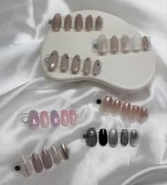 ネイルチップセット 多彩なデザインのサムネイル