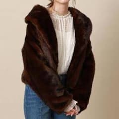 【期間限定値下げ♡】Another Edition フェイクファーショールコートのサムネイル