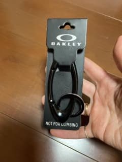 オークリー　キーホルダー　カラビナのサムネイル
