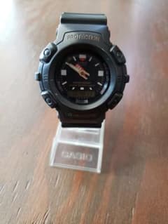 G-SHOCK　CASIO　アナログ　初期モデルのサムネイル