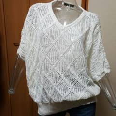 ☆メーたんのママ様専用☆　AZUL by MOUSSY　かぎ編みニット　美品のサムネイル