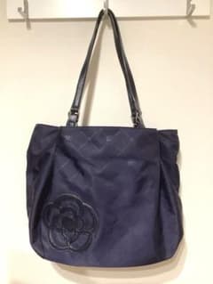 再値下げ✴︎美品✴︎CLATHAS トートバッグ ネイビーチャーム付のサムネイル