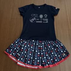 フィラのテニス Tシャツとスコートのサムネイル