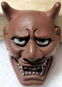 希少品 温故焼 陶器製 石仙作 『般若』 根付け 1950年頃 タイムセール 希少品 温故焼 陶器製 石仙作 『般若』 根付け