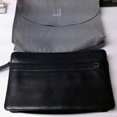 chi-pene様専用ダンヒルのセカンドバックのサムネイル