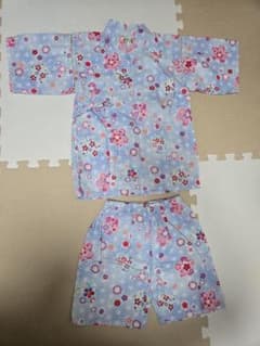 キッズ 甚平 水色 130麻の葉 桜柄 上下セットのサムネイル