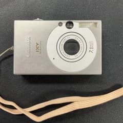 P3130 Canon IXYDigital 7.1メガピクセルコンパクトカメラ - メルカリ