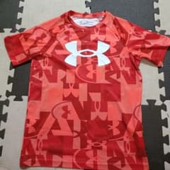 UNDER ARMOUR 半袖Tシャツ YXL 160のサムネイル