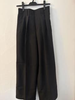 ブラック ワイドパンツ ゴムウエストのサムネイル