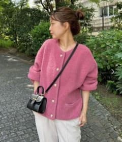 Mila Owen パイル編みショート丈金釦ニットジャケット - メルカリ