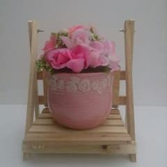 ピンクの花瓶のサムネイル