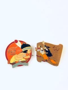 Disney 100 Years of Magic ピンバッジ 2個セットのサムネイル