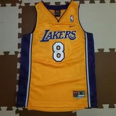 ☆2月5日まで値下げ☆【NIKE】NBA ユニフォーム レイカーズ コービーのサムネイル