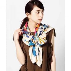 新品 スカーフのサムネイル