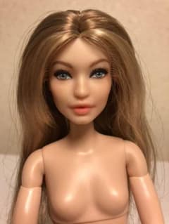 バービー トミー Barbie x Tomy Gigi Hadid OOAKのサムネイル