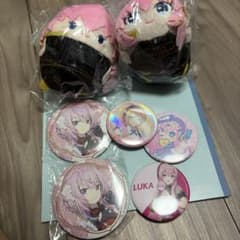 巡音ルカ ぬいぐるみ 缶バッジ セットのサムネイル