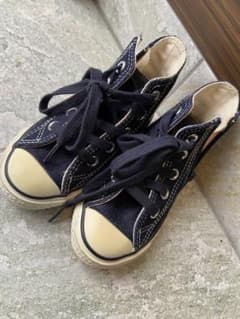 キッズ converseスニーカーのサムネイル