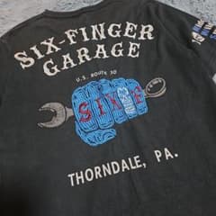 ＭWS　SIX-FINGER GARAGE Tシャツ ブラック　L　古着のサムネイル