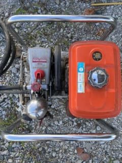 値下げ！エンジン　動力噴霧器　丸山　動噴　整備済みのサムネイル