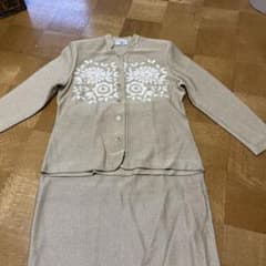 花柄刺繍 ニット スカートセットアップのサムネイル