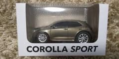 トヨタ プルバックカー カローラスポーツのサムネイル