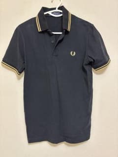 FRED PERRY ポロシャツ ブラック ゴールド刺繍のサムネイル