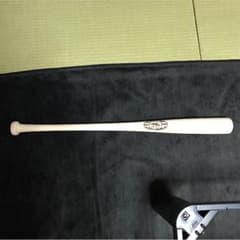 硬式木製バットのサムネイル