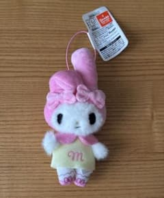 エスターバニー×マイメロディ イニシャルマスコット M