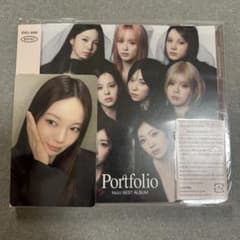NiziU Portfolio 通常盤 アヤカトレカ シリアルなし - メルカリ